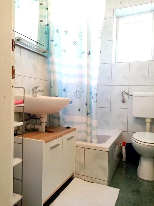 Apartmani Jela Makarská Exteriér fotografie