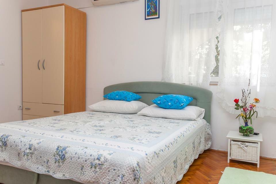 Apartmani Jela Makarská Exteriér fotografie