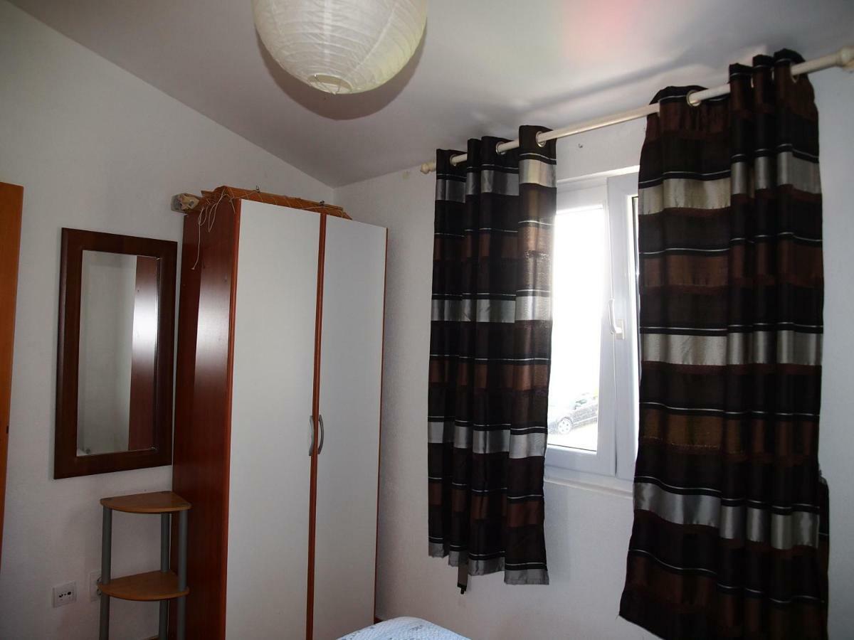 Apartmani Jela Makarská Exteriér fotografie